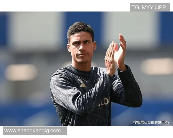 足球明星的可爱瞬间高清图片大集合让你领略他们的魅力与风采 足球明星的可爱瞬间高清图片大集合让你领略他们的魅力与风采