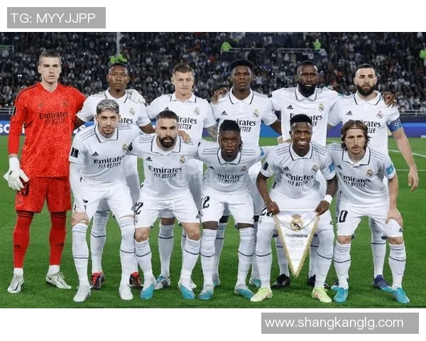 2023年全球足球明星排名揭晓谁将成为足坛新王者与传奇球员的较量 2023年全球足球明星排名揭晓谁将成为足坛新王者与传奇球员的较量